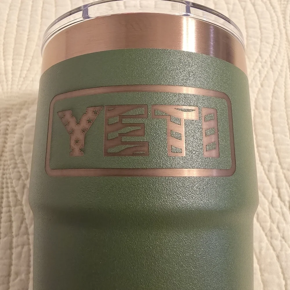 NWT YETI Limited Edition Folds Of Honor Rambler Tumbler 20 OZ - Picture 4 of 5